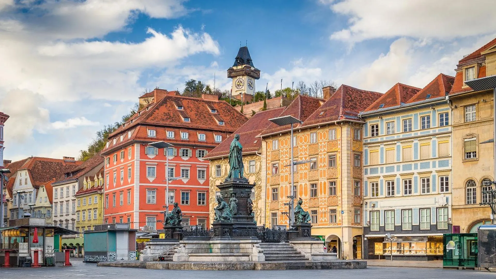 Boho Design Studio - Historic City Center With Free Parking & Aircon By Hero Homes Graz Apartment